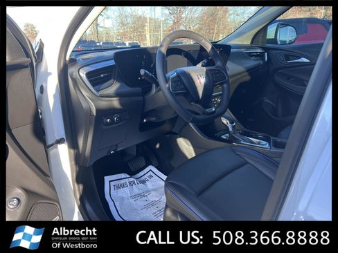 Used 2025 Buick Encore GX Sport Touring w/ Advanced Technology Package image 9