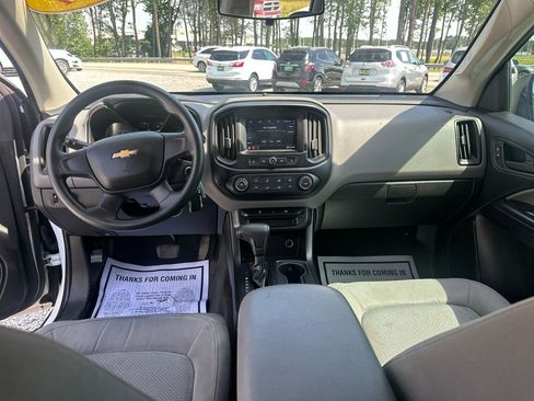 Used 2021 Chevrolet Colorado W/T w/ Custom Special Edition RWD image 16