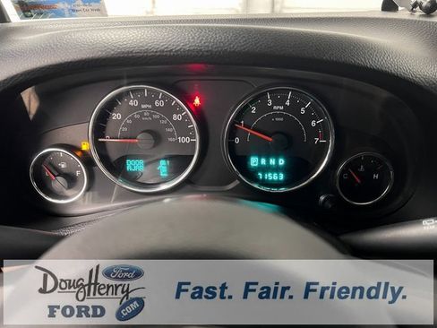 Used 2014 Jeep Wrangler Unlimited Sahara w/ Dual Top Group image 48