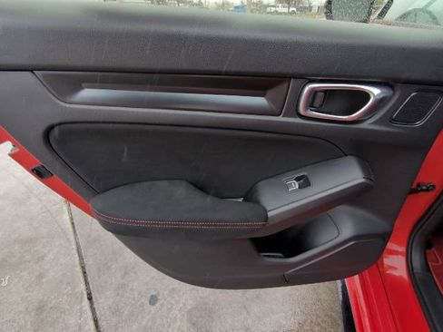 Used 2024 Honda Civic Type R image 25