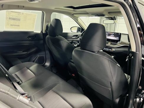 New 2025 Nissan Altima 2.5 SV w/ SV Special Edition Package image 27