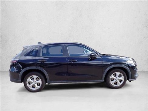 Used 2023 Honda HR-V LX image 14