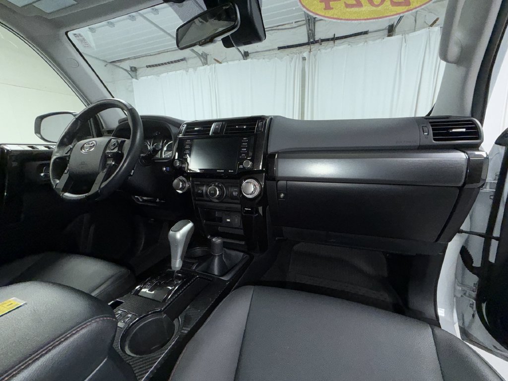 Certified 2024 Toyota 4Runner TRD Off-Road Premium w/ Moonroof Package AWD/4WD image 11