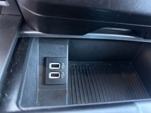 Used 2019 Ford F150 XLT w/ Equipment Group 302A Luxury image 31