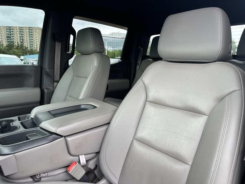 Used 2021 Chevrolet Silverado 1500 LT AWD/4WD image 18