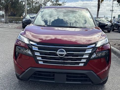 Certified 2025 Nissan Rogue S image 9