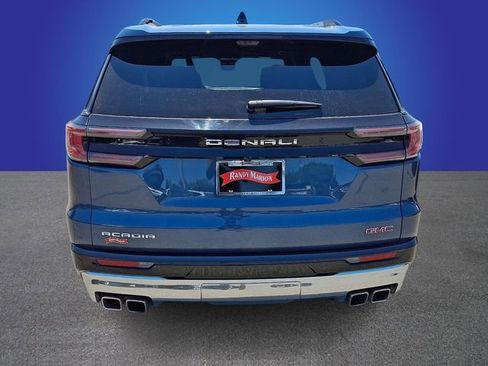 Used 2025 GMC Acadia Denali w/ Super Cruise Package FWD image 4