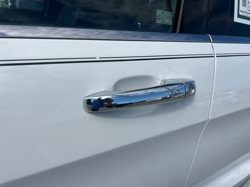 Used 2018 Jeep Grand Cherokee Limited w/ Mopar Chrome Edition Group image 20