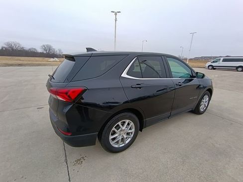 Used 2023 Chevrolet Equinox LT w/ Driver Convenience Package image 13