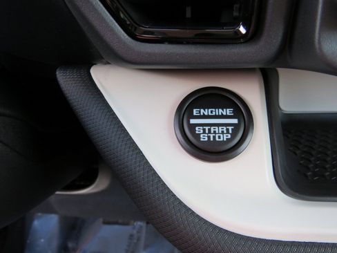 New 2024 Ford Bronco Sport Heritage w/ Heritage Convenience Package image 40