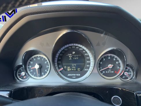 Used 2010 Mercedes-Benz E 63 AMG Sedan image 20