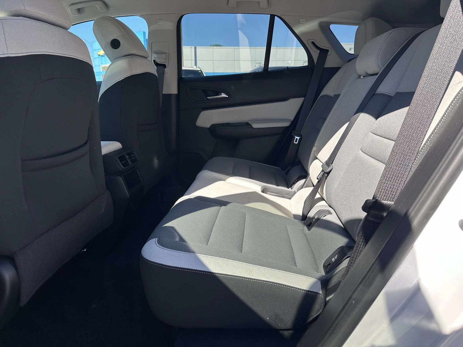 Used 2024 Honda Prologue EX image 24