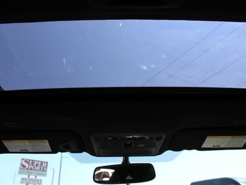 Used 2018 INFINITI Q60 3.0t Luxe w/ Sensory Package 3.0T Luxe image 17