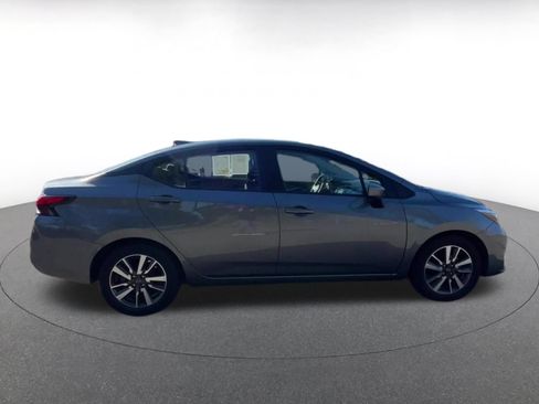 Used 2025 Nissan Versa SV FWD image 16
