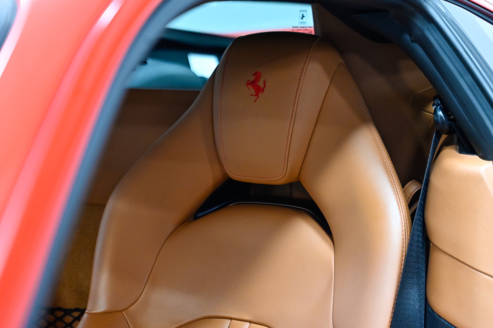 Used 2018 Ferrari 488 GTB RWD image 47