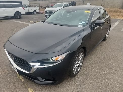 Used 2024 MAZDA MAZDA3 s FWD image 3