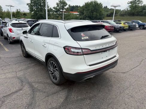 Used 2020 Lincoln Nautilus Reserve w/ Equipment Group 201A AWD/4WD image 2