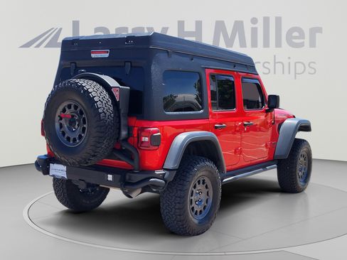 Used 2021 Jeep Wrangler Unlimited Rubicon AWD/4WD image 9