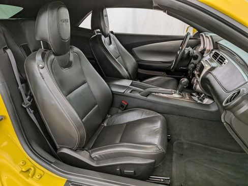 Used 2015 Chevrolet Camaro SS RWD image 19