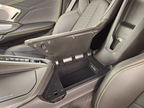 Used 2024 Chevrolet Corvette Z06 image 35