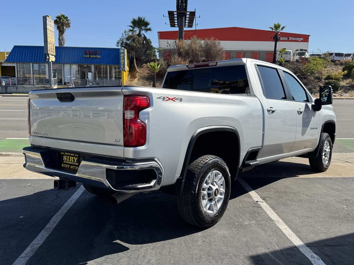 Used 2023 Chevrolet Silverado 2500 LT w/ Convenience Package AWD/4WD image 12