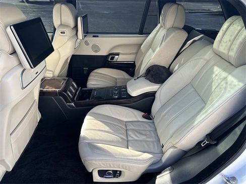 Used 2017 Land Rover Range Rover Long Wheelbase Autobiography image 5