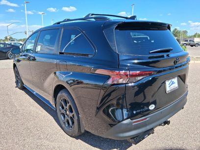 New 2026 Toyota Sienna XLE Woodland Edition