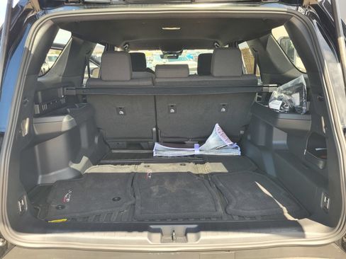 Used 2025 Toyota 4Runner TRD Sport AWD/4WD image 26
