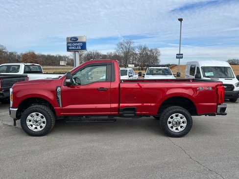 Used 2024 Ford F350 XLT image 8