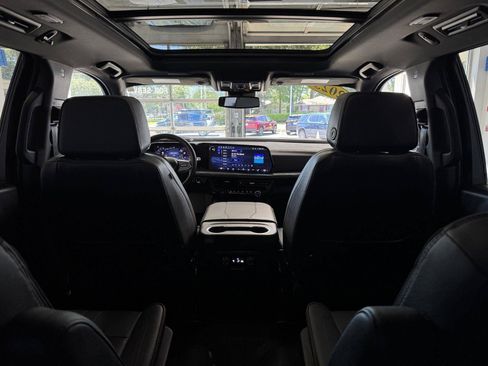 Used 2025 Chevrolet Tahoe RST w/ Comfort Package AWD/4WD image 19