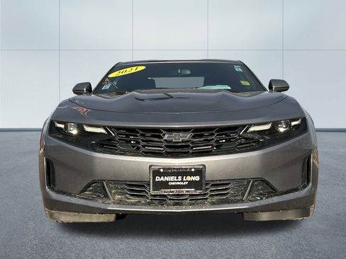 Used 2021 Chevrolet Camaro LT image 3