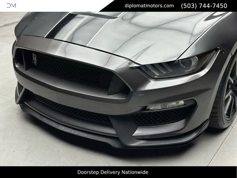Used 2016 Ford Mustang Shelby GT350 w/ Technology Package image 15