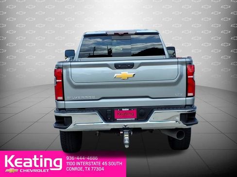 Used 2025 Chevrolet Silverado 2500 LTZ w/ LTZ Texas Edition AWD/4WD image 7