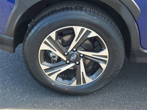 Certified 2024 Subaru Crosstrek 2.0i Premium image 7