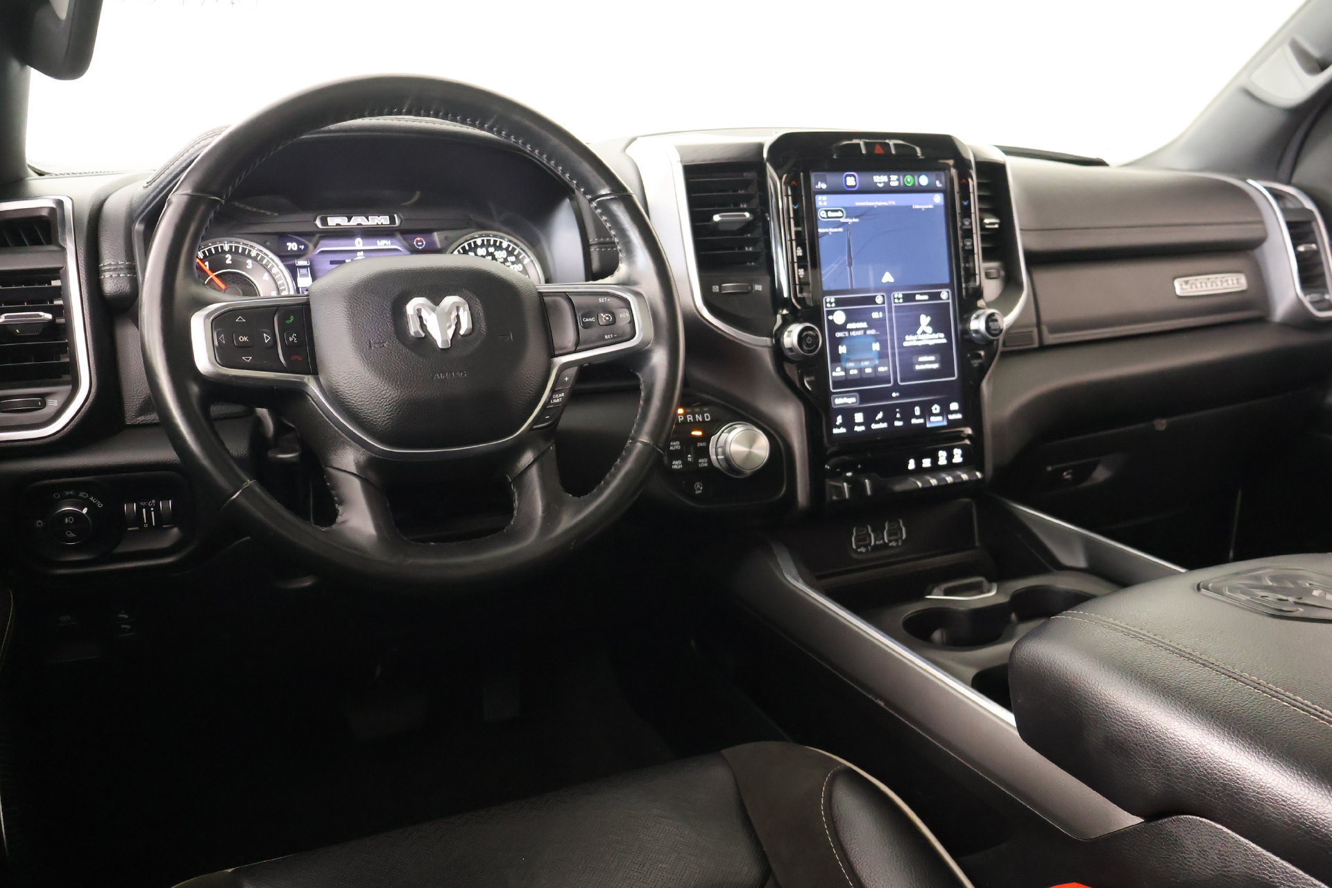 Used 2023 RAM 1500 Laramie AWD/4WD image 2