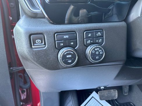 Used 2024 Chevrolet Silverado 1500 LTZ image 18