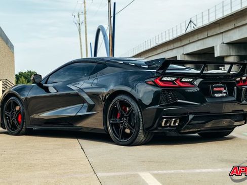 Used 2020 Chevrolet Corvette Stingray Coupe w/ Battery Protection Package RWD image 7