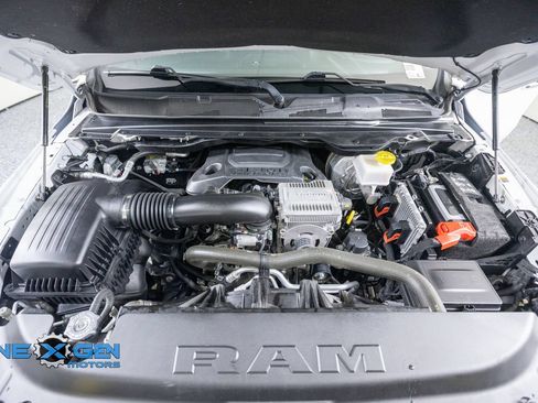 Used 2022 RAM 1500 Laramie AWD/4WD image 53