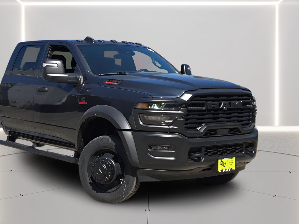 New 2026 RAM 5500 Tradesman AWD/4WD image 2