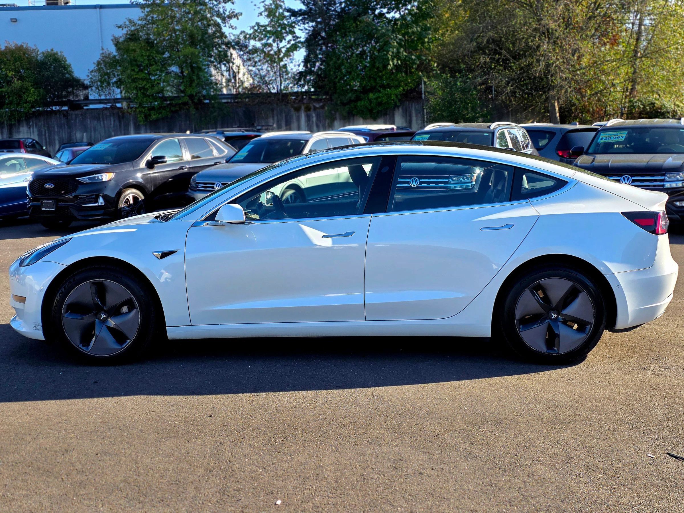 Used 2018 Tesla Model 3 Long Range AWD/4WD image 8