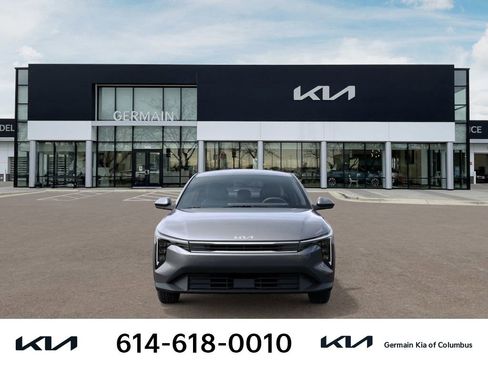 New 2025 Kia K4 LXS image 3