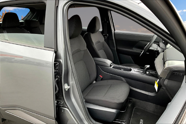 New 2026 Nissan Kicks S FWD image 9