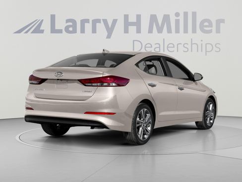 Used 2017 Hyundai Elantra Limited FWD image 2