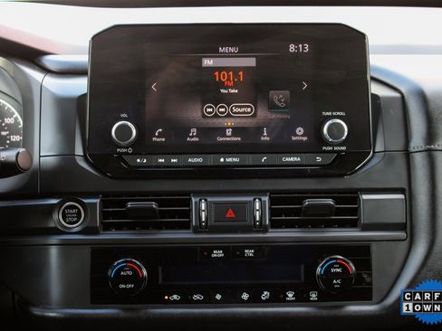 Used 2024 Nissan Pathfinder S image 26