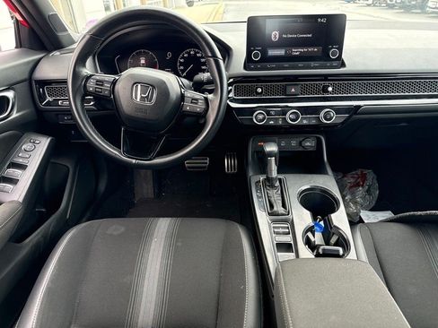 Used 2025 Honda Civic Sport image 7