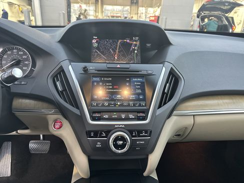 Certified 2020 Acura MDX SH-AWD w/ Technology Package image 33