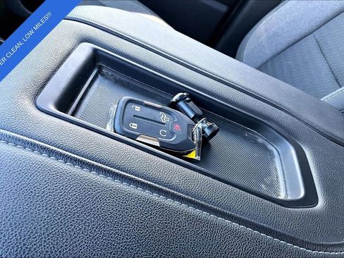 Used 2020 GMC Sierra 2500 SLE w/ SLE Value Package; image 13