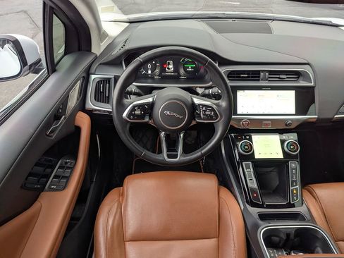 Used 2020 Jaguar I-PACE SE image 26