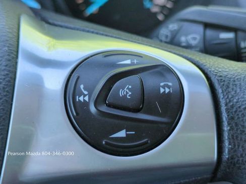 Used 2016 Ford Escape SE FWD image 24