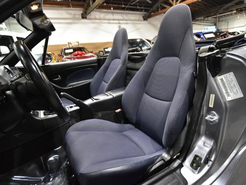 Used 2003 MAZDA MX-5 Miata Shinsen RWD image 30